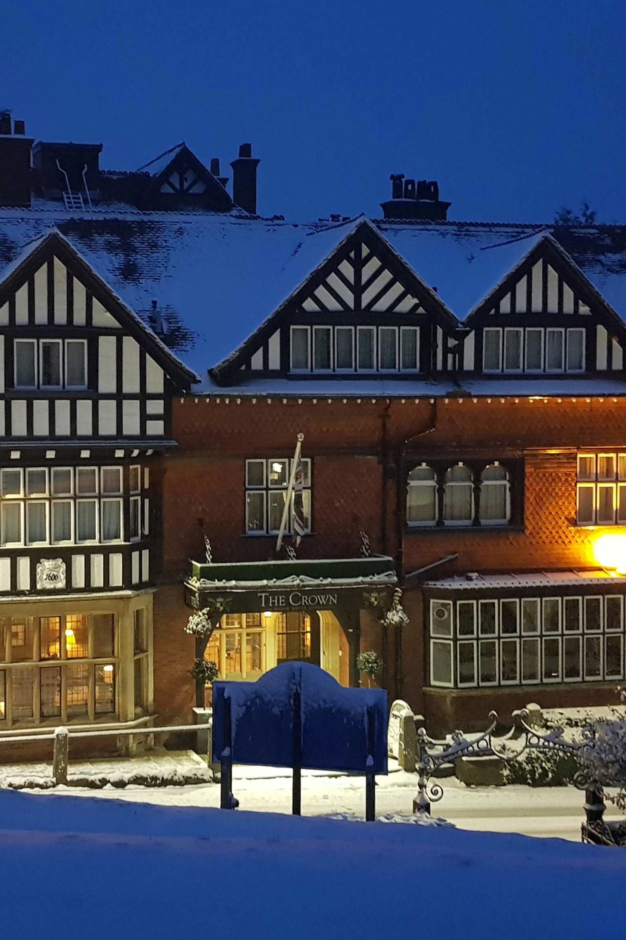 Christmas – The Crown Hotel